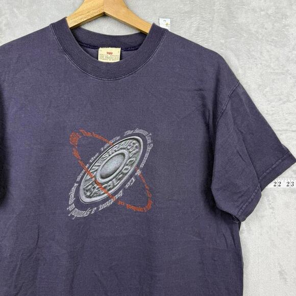 Vintage Levi’s Graphic Tee Size M Saturn Orbit Print Purple USA Retro Y2K 1990s - Picture 1 of 6